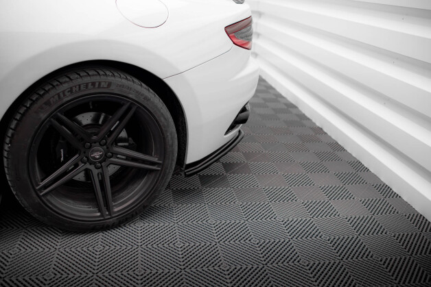 Heck Ansatz Flaps Diffusor V.2 passend für Maserati Granturismo Mk1 schwarz Hochglanz
