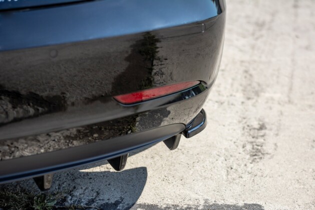 Heck Ansatz Flaps Diffusor für Tesla Model 3 Carbon Look