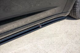 Seitenschweller Ansatz Cup Leisten passend für Tesla Model 3 / Model 3 Performance Mk1 / Mk1 Facelift schwarz Hochglanz