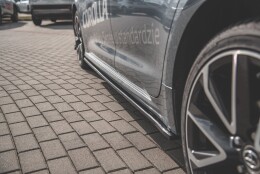 Seitenschweller Ansatz Cup Leisten passend für Toyota Corolla XII Limousine schwarz Hochglanz