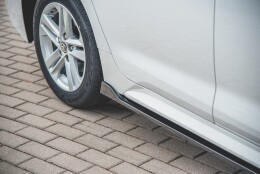 Seitenschweller Ansatz Cup Leisten passend für Toyota Corolla XII Touring Sports schwarz Hochglanz