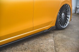 Seitenschweller Ansatz Cup Leisten V.2 passend für VW Golf Mk8 schwarz Hochglanz