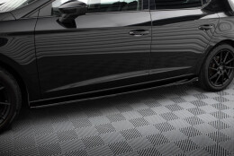 Street+ Seitenschweller Leisten V.4 passend für Seat Leon CUPRA / FR Mk3 FL schwarz Hochglanz