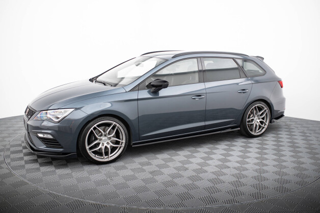 Seitenschweller Ansatz Cup Leisten für V.5 Seat Leon Cupra / FR Mk3 / Mk3 Facelift schwarz Hochglanz