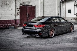 Mittlerer Cup Diffusor Heck Ansatz passend für Lexus LS Mk4 Facelift schwarz Hochglanz