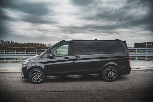Seitenschweller Ansatz Cup Leisten passend für Mercedes-Benz V-Klasse Lang AMG-Line W447 schwarz Hochglanz