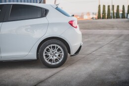 Heck Ansatz Flaps Diffusor V.3 passend für Alfa Romeo Giulietta Facelift schwarz Hochglanz