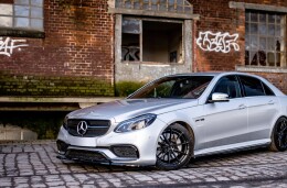 Street+ Seitenschweller Leisten passend für Mercedes E63 AMG / AMG-Line Limousine W212 FL schwarz Hochglanz