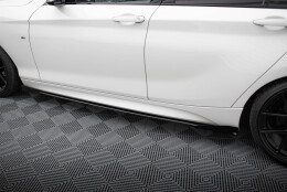 Street Pro Seitenschweller Ansatz Cup Leisten V.2 passend für BMW 1er F20 M135i / M140i / M-Paket SCHWARZ + HOCHGLANZ FLAPS