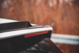 Heck Spoiler Aufsatz Abrisskante V.2 passend für VW Golf GTI / GTE / GTD / R-Line / R Mk8 schwarz Hochglanz