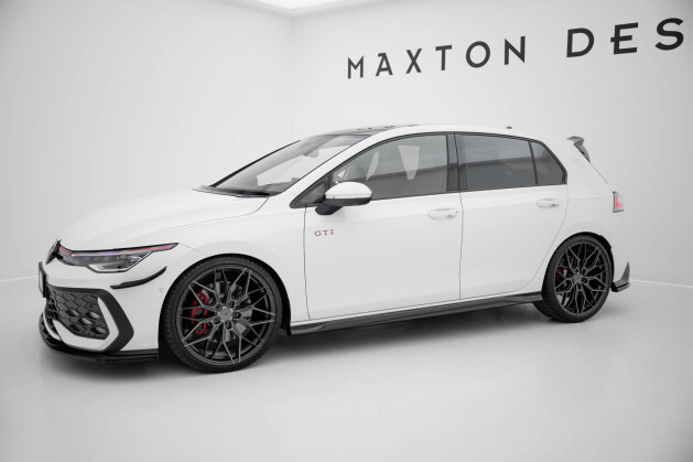 Seitenschweller Ansatz Cup Leisten V.3 passend für VW Golf GTI / GTE / GTI Clubsport / GTD / R-Line Mk8 schwarz Hochglanz