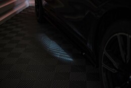 Seitenschweller Ansatz Cup Leisten passend für BMW X7 M-Paket G07 schwarz Hochglanz