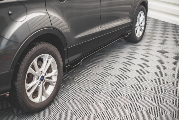 Seitenschweller Ansatz Cup Leisten passend für Ford Escape Mk3 schwarz Hochglanz