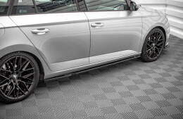 Seitenschweller Ansatz Cup Leisten passend für Skoda Fabia Mk3 schwarz Hochglanz