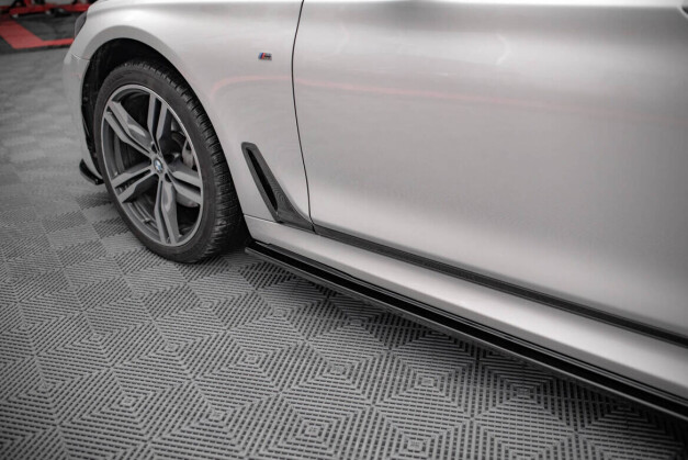 Seitenschweller Ansatz Cup Leisten V.1 passend für BMW 7 Lang M-Paket G12 schwarz Hochglanz