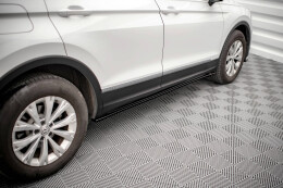Seitenschweller Ansatz Cup Leisten für VW Tiguan Mk2 schwarz matt