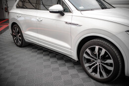 Seitenschweller Ansatz Cup Leisten passend für VW Touareg R-line Mk3 schwarz Hochglanz