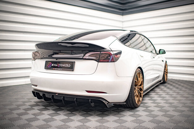 Heck Ansatz Flaps Diffusor V.2 passend für Tesla Model 3 schwarz Hochglanz