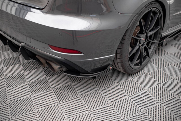 Street Pro Heck Ansatz Flaps Diffusor passend für Audi S3 Sportback 8V Facelift rot+ Hochglanz Flaps