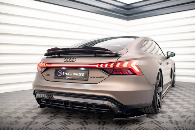 Heck Spoiler Aufsatz Abrisskante passend für Audi e-Tron GT / RS GT RS Mk1 schwarz Hochglanz