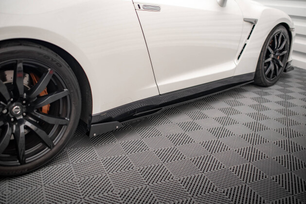 Seitenschweller Ansatz Cup Leisten + Flaps für Nissan GTR R35 Facelift