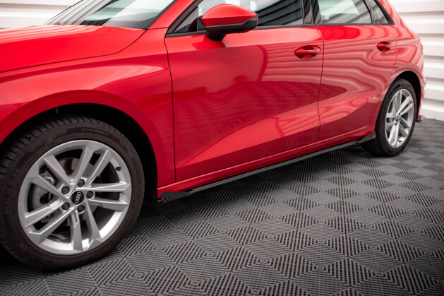 Street Pro Seitenschweller Ansatz Cup Leisten für Audi A3 8Y ROT+ HOCHGLANZ FLAPS