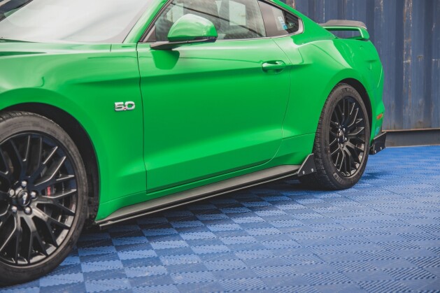 Seitenschweller Ansatz Cup Leisten + Flaps für Ford Mustang GT Mk6 Facelift