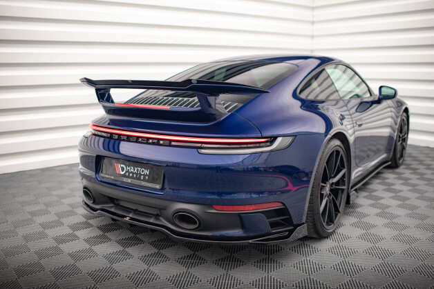 Mittlerer Cup Diffusor Heck Ansatz V.2 passend für Porsche 911 Carrera Aero / Carrera GTS 992 schwarz Hochglanz