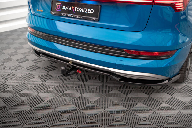 Mittlerer Cup Diffusor Heck Ansatz DTM Look passend für Audi e-tron schwarz Hochglanz