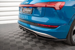 Mittlerer Cup Diffusor Heck Ansatz DTM Look passend für Audi e-tron schwarz Hochglanz