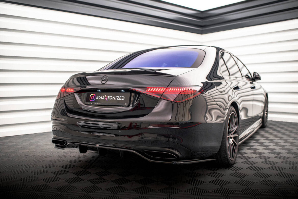 Tuning Auto Spoiler Universal für Limousine Hinten Auto 3D Carbon