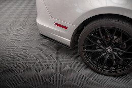 Heck Ansatz Flaps Diffusor passend für Ford Mustang Mk5 Facelift schwarz Hochglanz