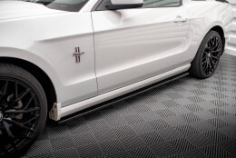Seitenschweller Ansatz Cup Leisten passend für Ford Mustang Mk5 Facelift schwarz Hochglanz
