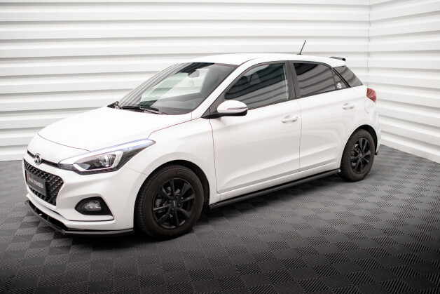 Seitenschweller Ansatz Cup Leisten passend für Hyundai I20 Mk2 Facelift schwarz Hochglanz