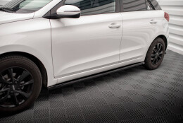 Seitenschweller Ansatz Cup Leisten passend für Hyundai I20 Mk2 Facelift schwarz Hochglanz