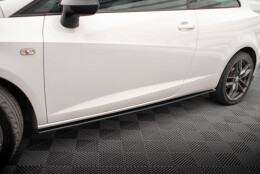 Street Pro Seitenschweller Ansatz Cup Leisten passend für Seat Ibiza Sport Coupe Mk4 rot