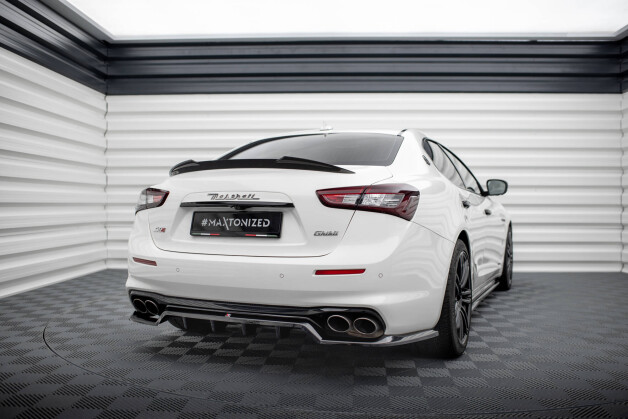 Mittlerer Cup Diffusor Heck Ansatz DTM Look passend für Maserati Ghibli Mk3 Facelift schwarz Hochglanz