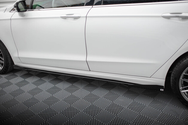 Street Pro Seitenschweller Ansatz Cup Leisten passend für Ford Mondeo Sport Mk5 Facelift / Fusion Sport Mk2 Facelift SCHWARZ+ HOCHGLANZ FLAPS