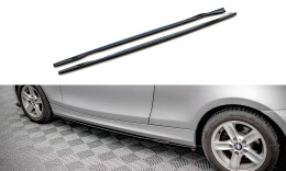 Seitenschweller Ansatz Cup Leisten V.2 für BMW 1er E81 Facelift schwarz Hochglanz