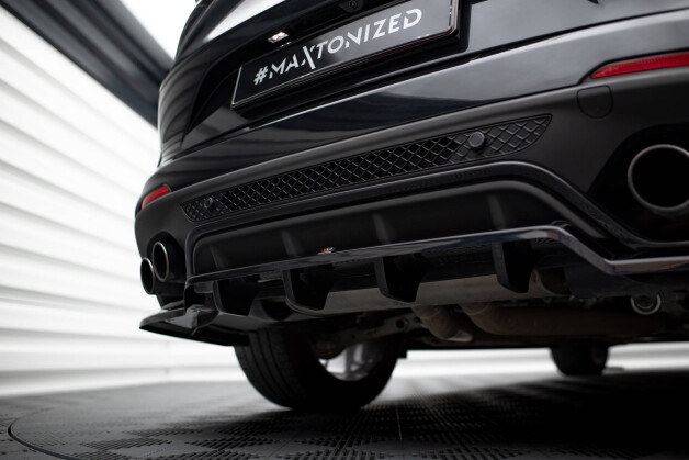 Mittlerer Cup Diffusor Heck Ansatz DTM Look passend für Alfa Romeo Stelvio Quadrifoglio Mk1 schwarz Hochglanz