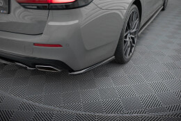 Heck Ansatz Flaps Diffusor passend für BMW 5er G30 / G31 Facelift schwarz Hochglanz