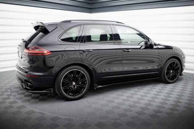 Seitenschweller Ansatz Cup Leisten für Porsche Cayenne Mk2 FL schwarz Hochglanz