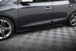 Seitenschweller Ansatz Cup Leisten passend für Renault Megane GT MK3 Facelift schwarz Hochglanz