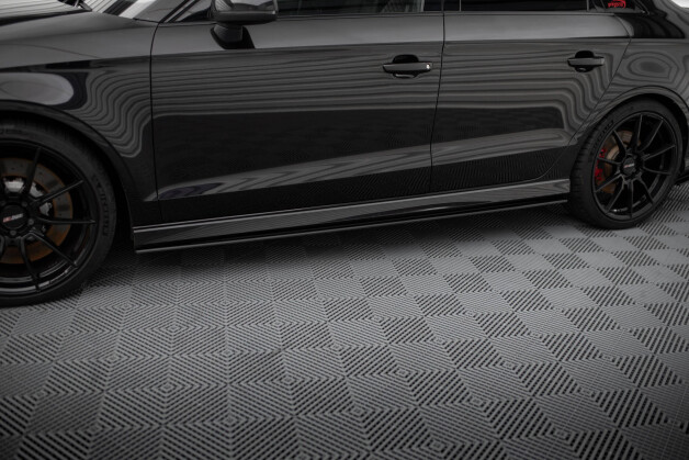 Street Pro Seitenschweller Ansatz Cup Leisten passend für Audi RS3 Limousine 8V Facelift rot