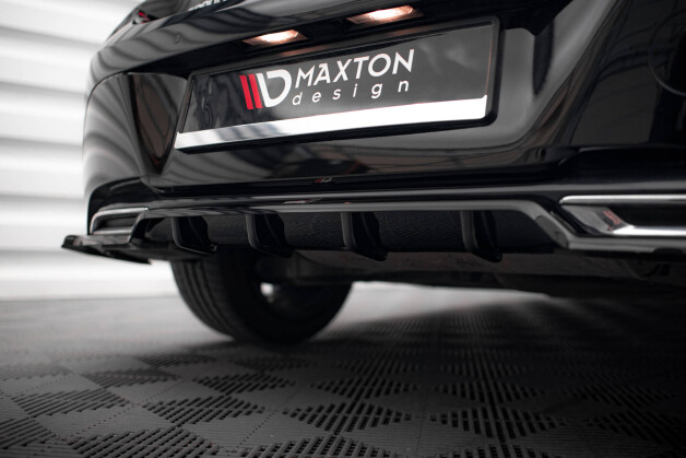 Mittlerer Cup Diffusor Heck Ansatz DTM Look passend für Toyota Corolla Hatchback Mk12 schwarz Hochglanz