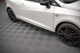 Seitenschweller Ansatz Cup Leisten passend für Seat Ibiza FR SC Mk4 Facelift schwarz Hochglanz