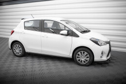 Seitenschweller Ansatz Cup Leisten passend für Toyota Yaris Mk3 Facelift schwarz Hochglanz