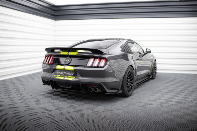 Street Pro Heck Ansatz Flaps Diffusor für Ford Mustang GT Mk6 schwarz+ Hochglanz Flaps