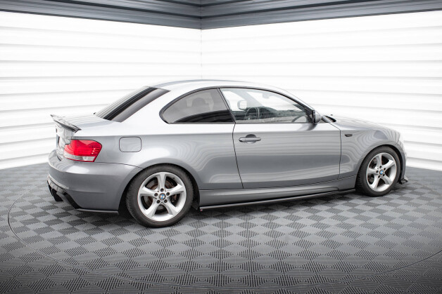 Seitenschweller Ansatz Cup Leisten passend für BMW 1er M-Paket E82 schwarz Hochglanz