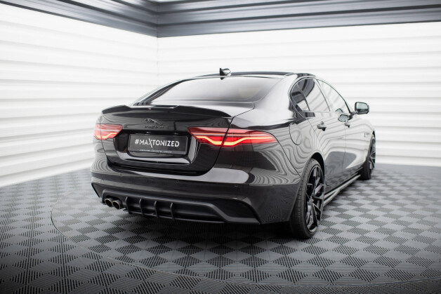 Street Pro Heckschürze Heck Ansatz Diffusor passend für Jaguar XE X760 Facelift SCHWARZ